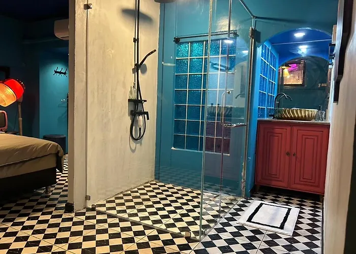 The Oasis On 8 Pool Table & Ktv Bangkok