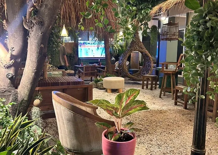 Villa The Oasis On 8 Pool Table & Ktv Bangkok