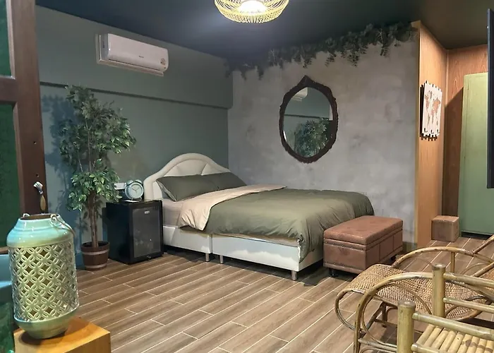 Villa The Oasis On 8 Pool Table & Ktv