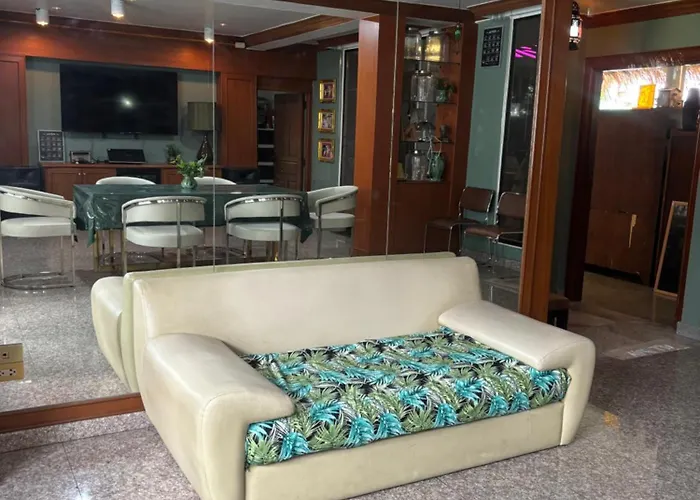 Villa The Oasis On 8 Pool Table & Ktv *